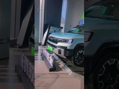 Leopard 8 2025 Zhiyong Deluxe Edition 7 posti Formula Leopard grande fuoristrada prodotto in Cina